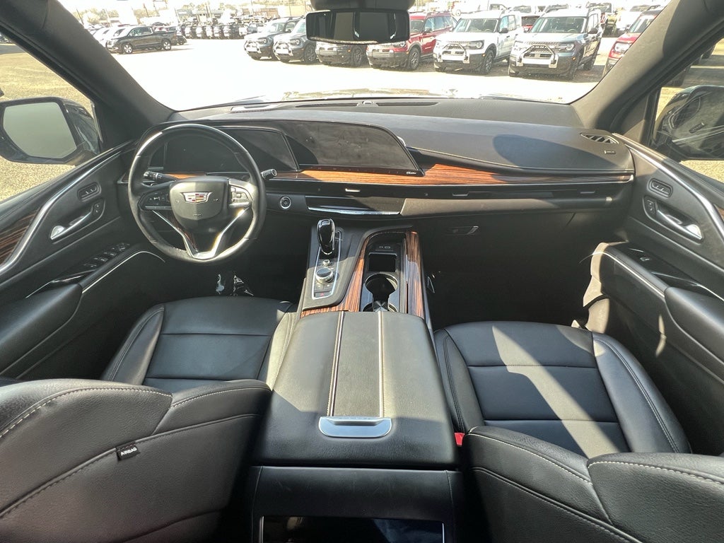 2021 Cadillac Escalade Luxury