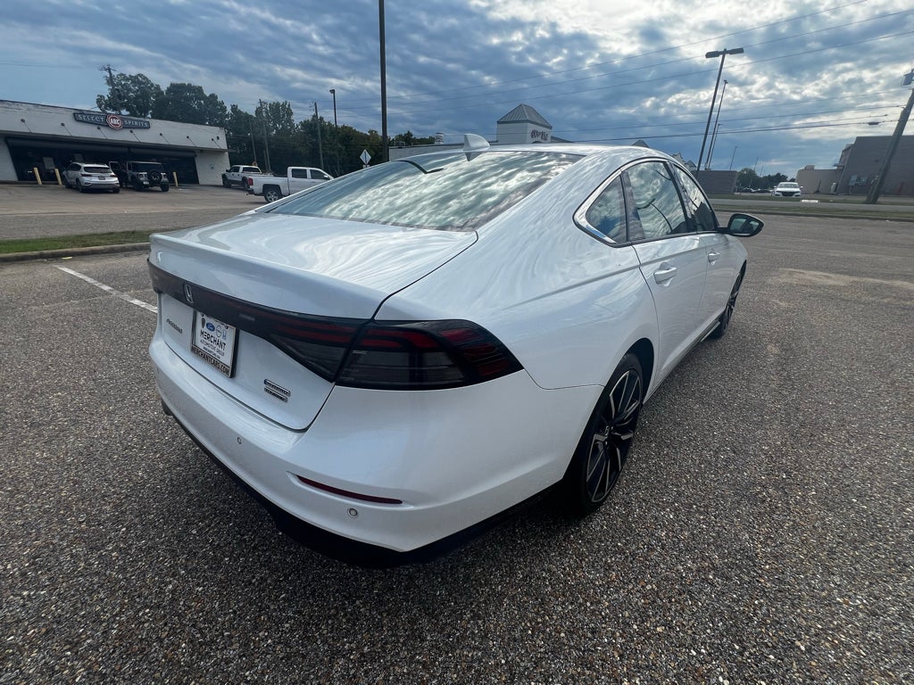 2023 Honda Accord Hybrid Touring