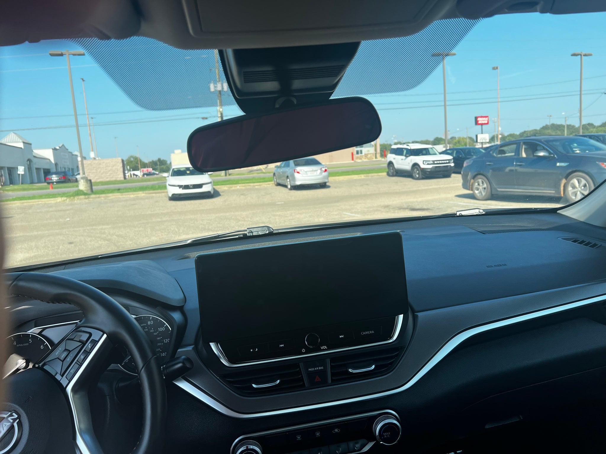 2026 Nissan Altima SR