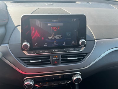 2025 Nissan Altima SR