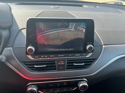 2025 Nissan Altima SR