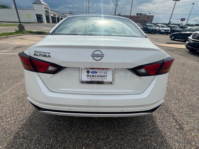 2025 Nissan Altima SV