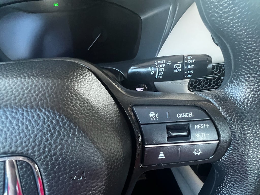 2025 Honda HR-V LX
