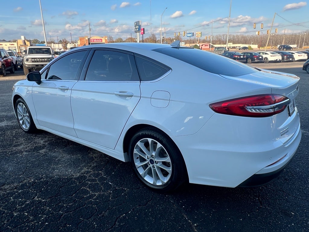 2020 Ford Fusion SE