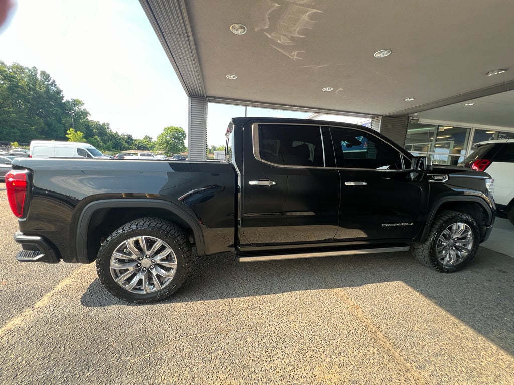 2023 GMC Sierra Denali