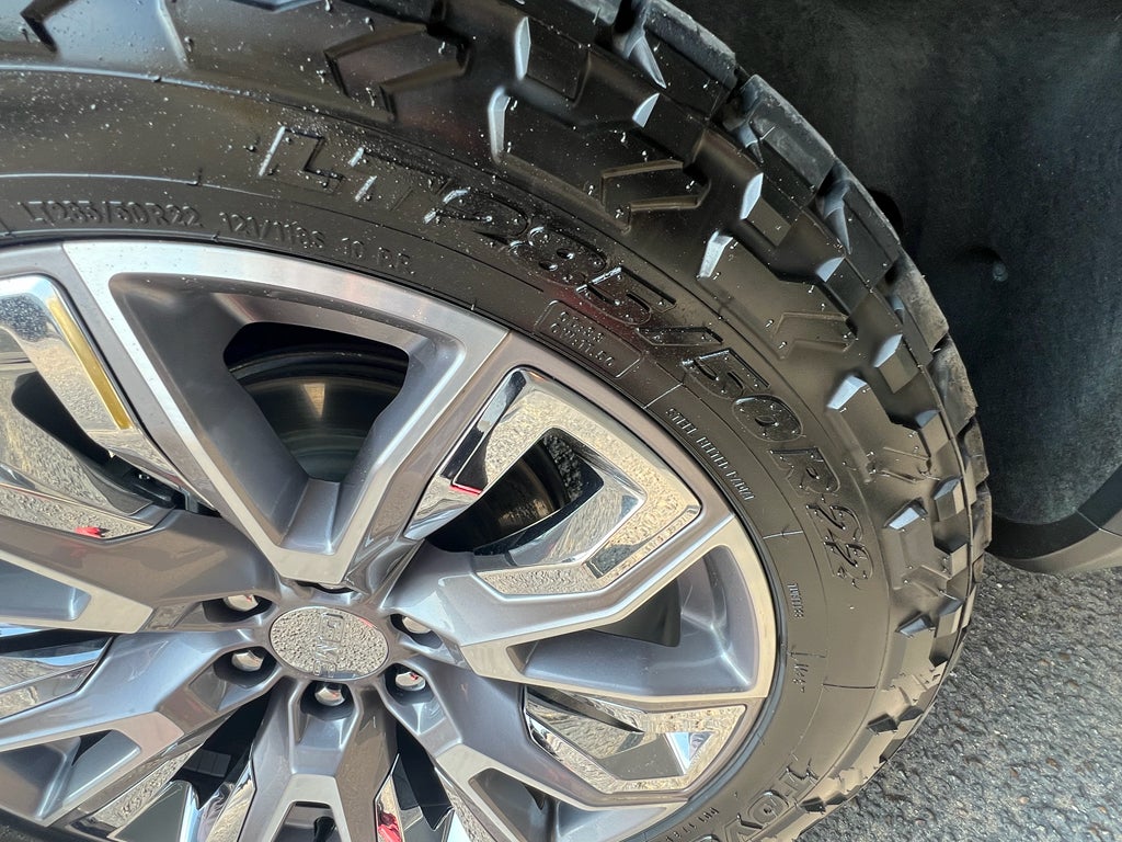 2023 GMC Sierra Denali