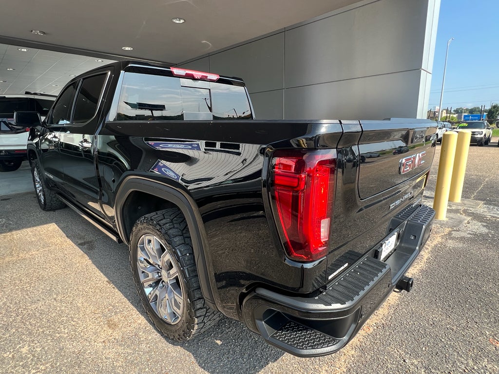 2023 GMC Sierra Denali