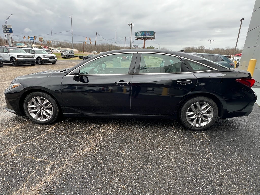 2021 Toyota Avalon XLE