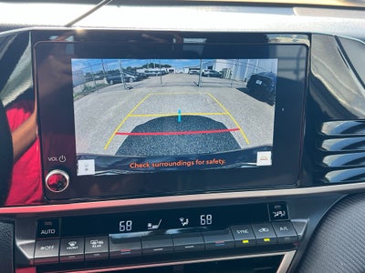 2025 Toyota Camry Hybrid SE
