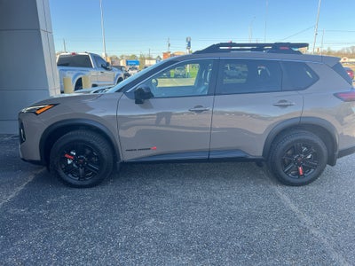 2025 Nissan Rogue Rock Creek