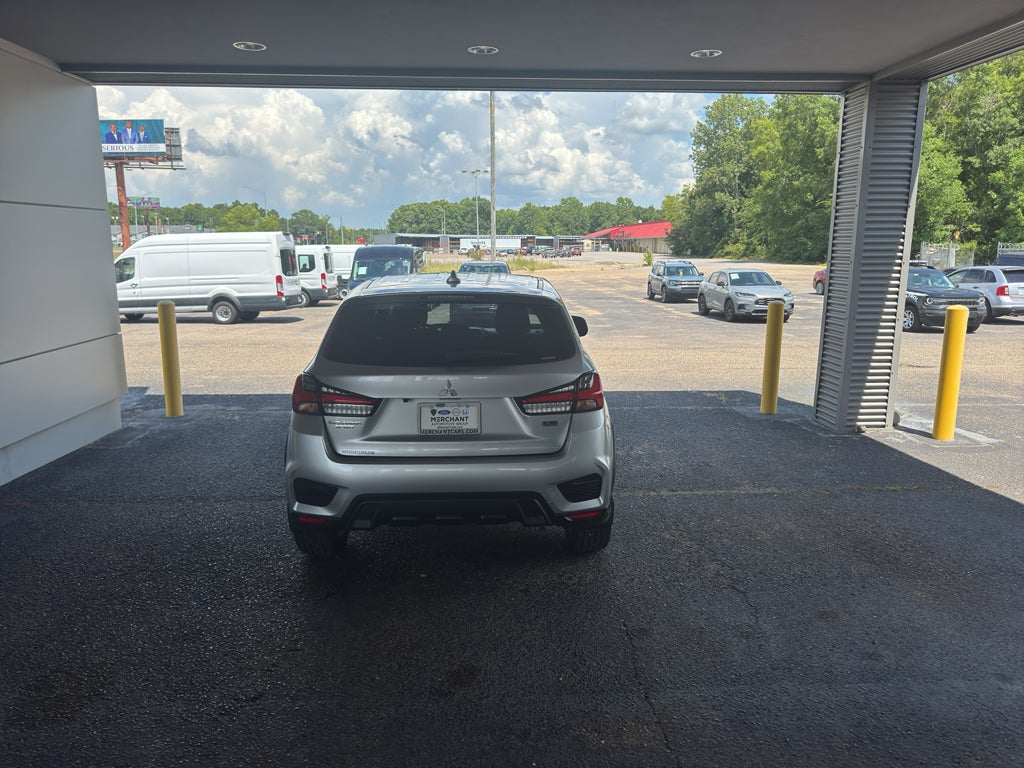 2024 Mitsubishi Outlander Sport LE
