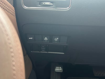 2024 Nissan Armada Platinum