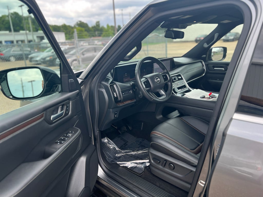 2025 Nissan Armada SL