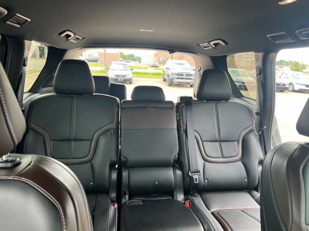 2025 Nissan Armada SL