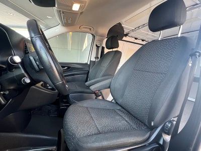 2022 Mercedes-Benz Metris Base